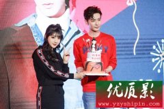 SNH48李艺彤表态上海时装周潮流少 女无惧挑战秀